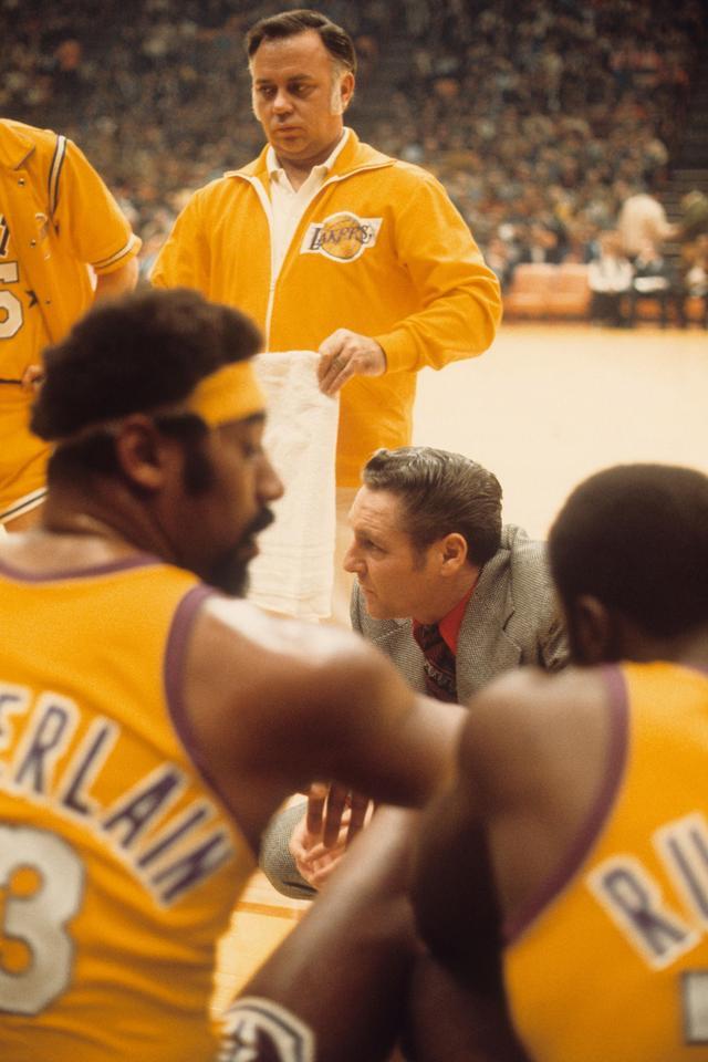 般点亮赛场 般点亮赛场