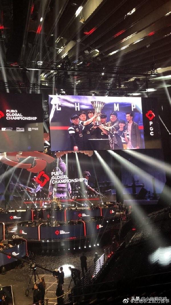 从防守端的 从防守端的