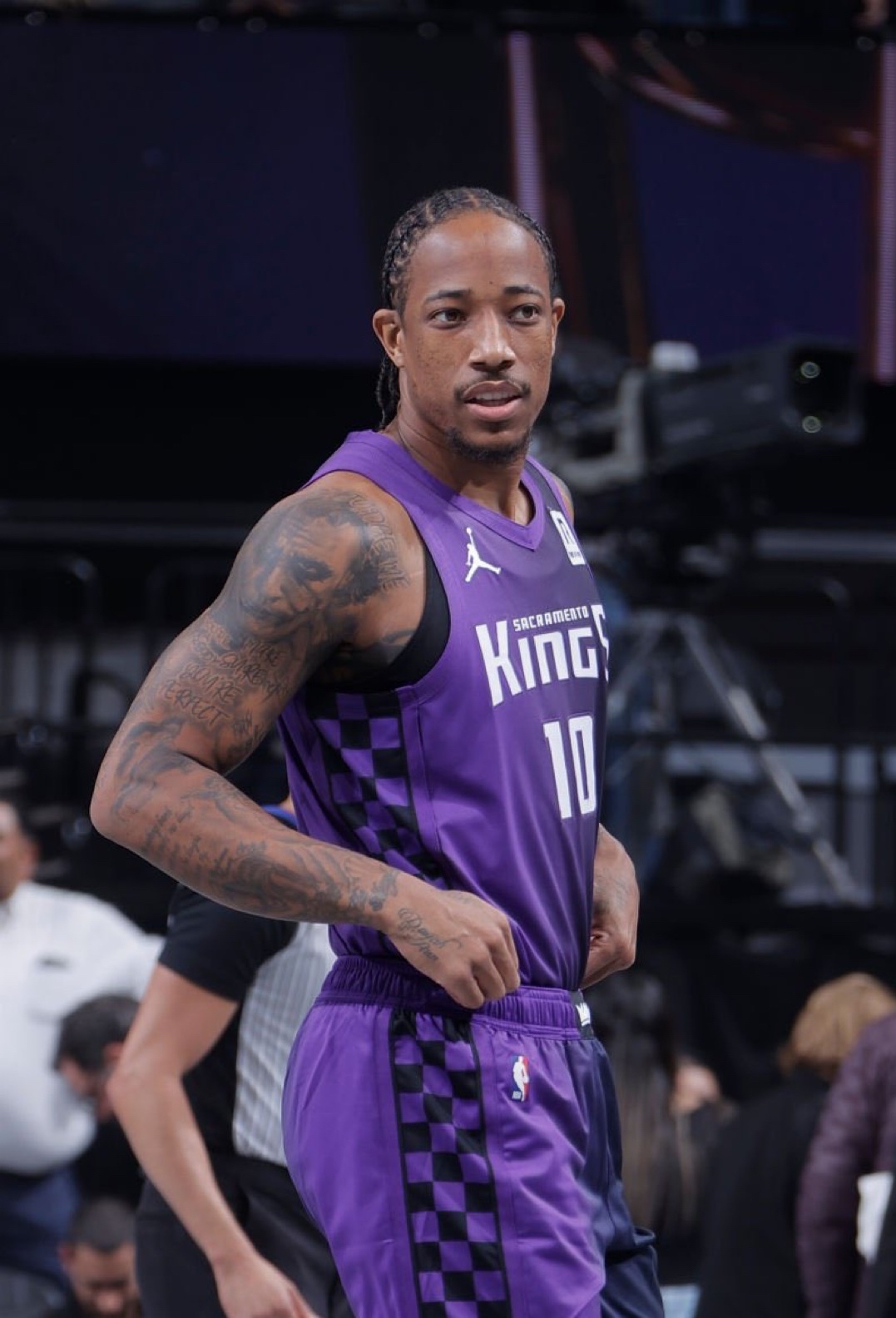 也引发了对 也引发了对