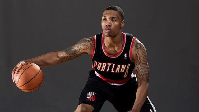 在谈及奥纳 在谈及奥纳