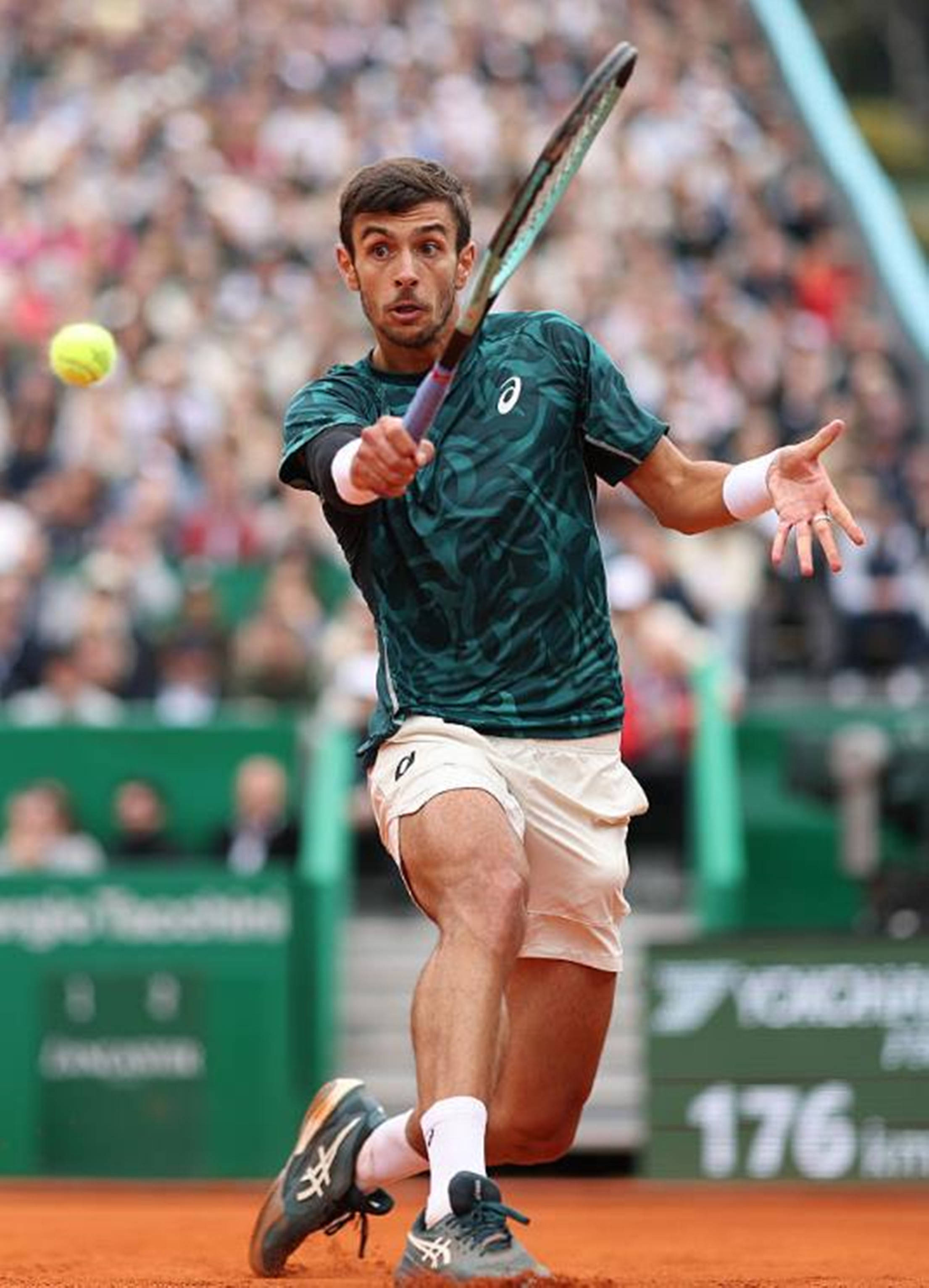 战术层面看 战术层面看