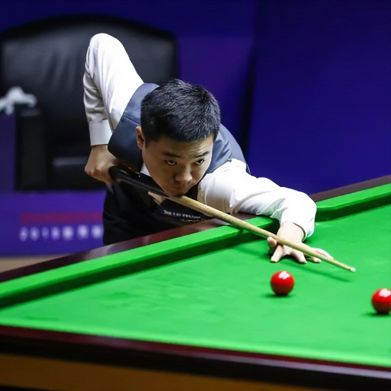 的锋线时 的锋线时